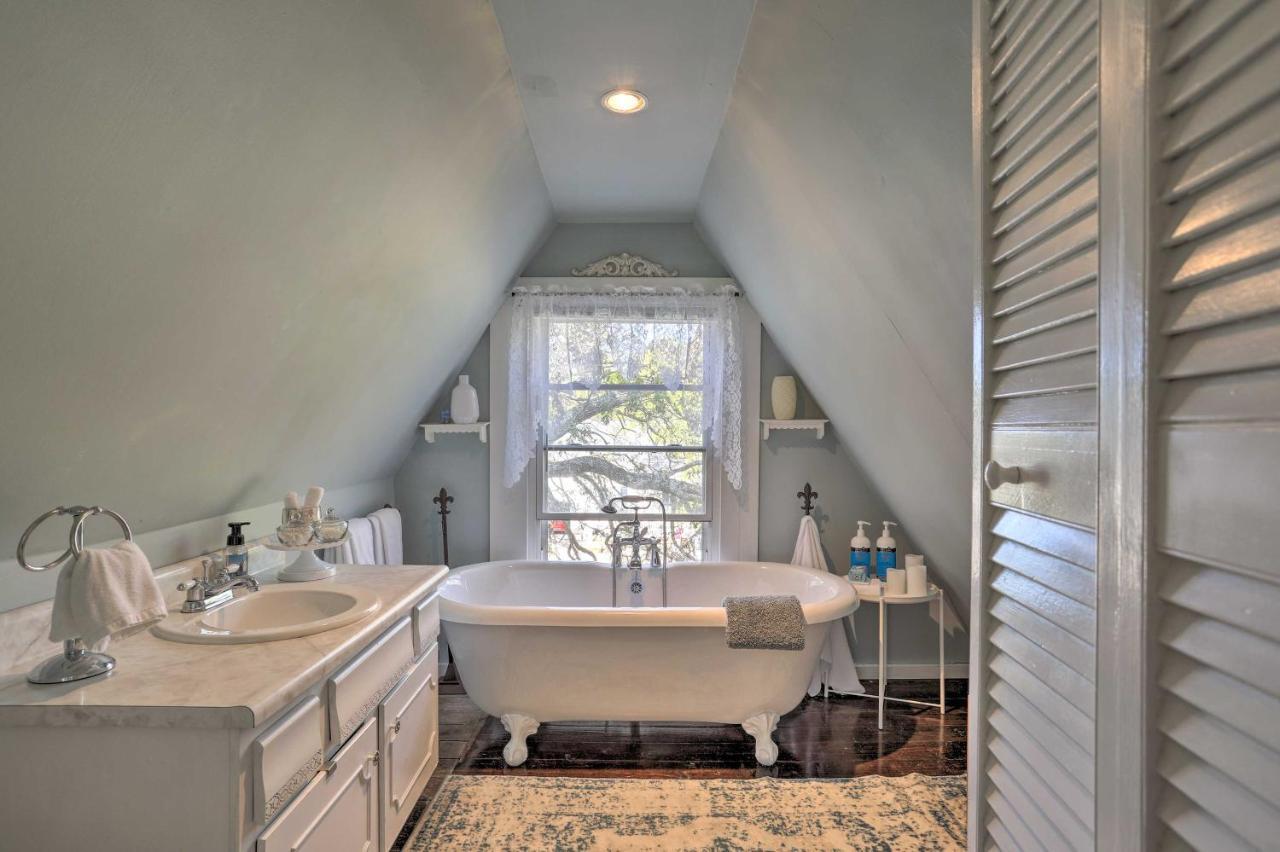Coastal, Walkable Home In Historic Southport! Εξωτερικό φωτογραφία